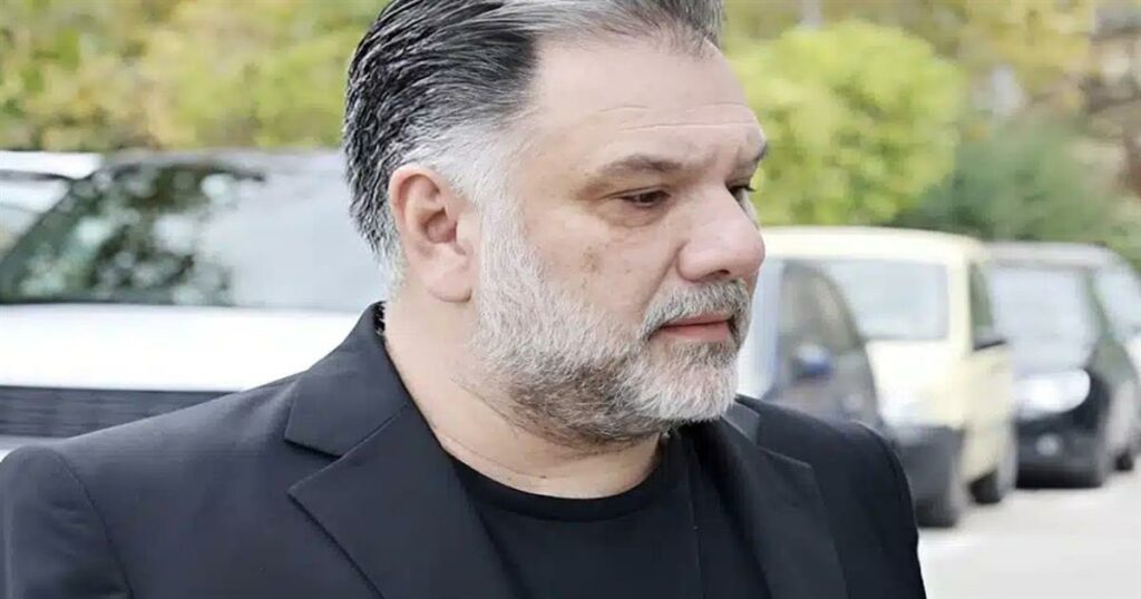 Συγκινεί ο Γρηγόρης Αρναούτογλου για την απώλεια του: «Δεν πρόλαβα να τον αποχαιρετήσω»