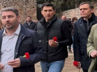 Η ανάρτηση του Άδωνι Γεωργιάδη με τον Νίκο Ανδρουλάκη να κρατά κόκκινο γαρύφαλλο και η αναφορά του στο κόμμα του Αλέξη Τσίπρα