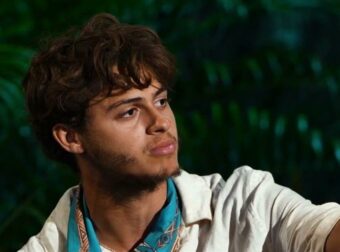 Survivor: Αυτό είναι το σκάφος που χτύπησε τον Σταύρο Φλώρο – Υπέστη μερικό ακρωτηριασμό στο αριστερό πόδι από τις έλικες των εξωλέμβιων κινητήρων (Φωτογραφία)