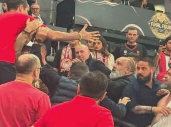 Εξέλιξη: Νέο βίντεο για Μαρινάκη & Δημητριάδη – Δείχνει τη σκηνή από την στιγμή που ο πρόεδρος του Ολυμπιακού κατεβαίνει τα σκαλιά