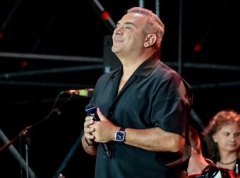 Στο χειρουργείο ο Αντώνης Ρέμος σε ιδιωτική κλινική της Αθήνας: Τι συνέβη