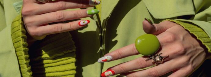 Matcha Latte στα νύχια σου; Δες πώς θα υιοθετήσεις το trend που λατρεύουν οι influencers