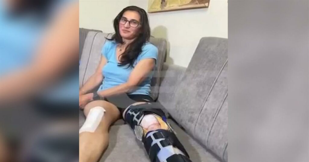 «ΒΛΕΠΩ 50 ΓΥΦΤΟΥΣ ΚΑΙ ΛΕΩ “ΔΕΝ ΘΑ ΣΕ ΒΡΟΥΝ ΠΟΤΕ”» – ΣΟΚΑΡΕΙ Η ΠΡΩΗΝ ΑΘΛΗΤΡΙΑ ΠΟΥ ΔΕΧΘΗΚΕ ΑΓΡΙΑ ΕΠΙΘΕΣΗ (VIDEO)