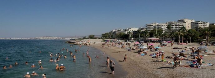 Οι «επικίνδυνες» παραλίες της Αττικής ‑ Πού και πώς μπορείτε να κολλήσετε E. coli – Οι κινήσεις που μειώνουν τον κίνδυνο