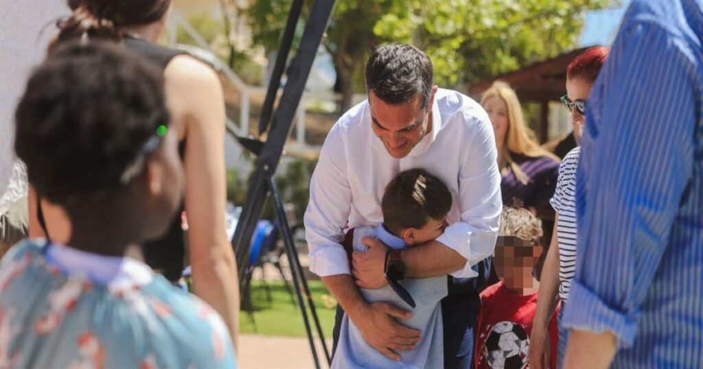 Μπράβο Αλέξη Τσίπρα: Πλήρωσε αθόρυβα για τη σωτήρια επέμβαση αφαίρεσης όγκου στον εγκέφαλο ενός 9χρονου κοριτσιού