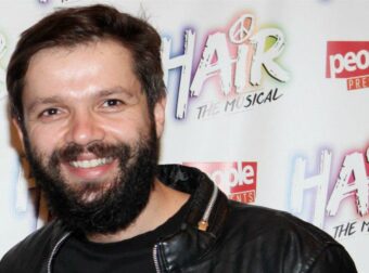 Στο χειρουργείο ο Ανδρέας Βούλγαρης: Οι φωτογραφίες και το μήνυμά του