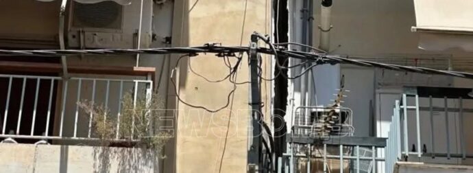 Πετράλωνα: Φωτογραφία-ντοκουμέντο – Η πολυκατοικία είχε ξεκινήσει να παίρνει κλίση την προηγούμενη