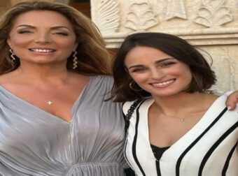 Μαμά και κόρη «τρέλαναν» το Λονδίνο: Άντζελα Γκερέκου και Μαρία Βοσκοπούλου εμφανίστηκαν έτσι και όλοι κοιτούσαν
