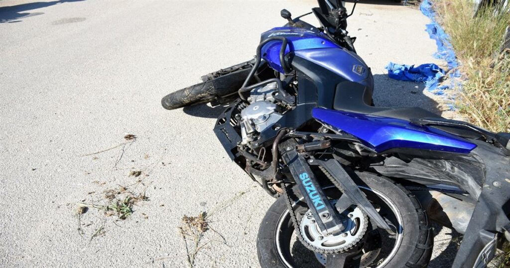 Νεκρός οδηγός μηχανής σε τροχαίο στην Αθηνών-Λαμίας
