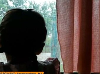 Φρίκη: 59χρονος στην Κρήτη κατηγορείται ότι βίαζε τη βαφτισιμιά του από 4 ετών (video)