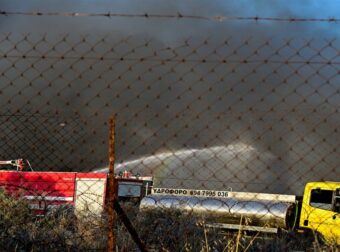 Ισχυρές δυνάμεις στη μάχη με τις φλόγες στον Άγιο Βλάσιο Βοιωτίας – 39 πυρκαγιές σε ένα 24ωρο