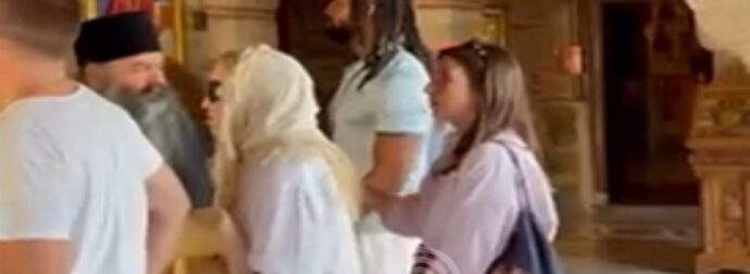 Η ιδιωτική επίσκεψη της Μαντόνα στα Μετέωρα – Οι εικόνες από την Ιερά Μονή Βαρλαάμ