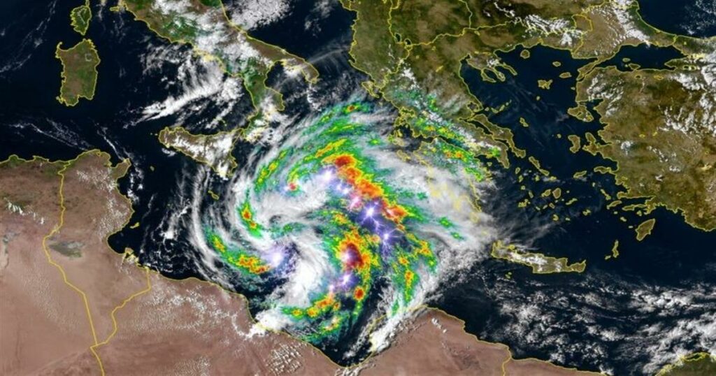 Καιρός – Ιταλοί μετεωρολόγοι: Βαθύς μεσογειακός κυκλώνας πλήττει Ιταλία, Μάλτα, Λιβύη και Ελλάδα