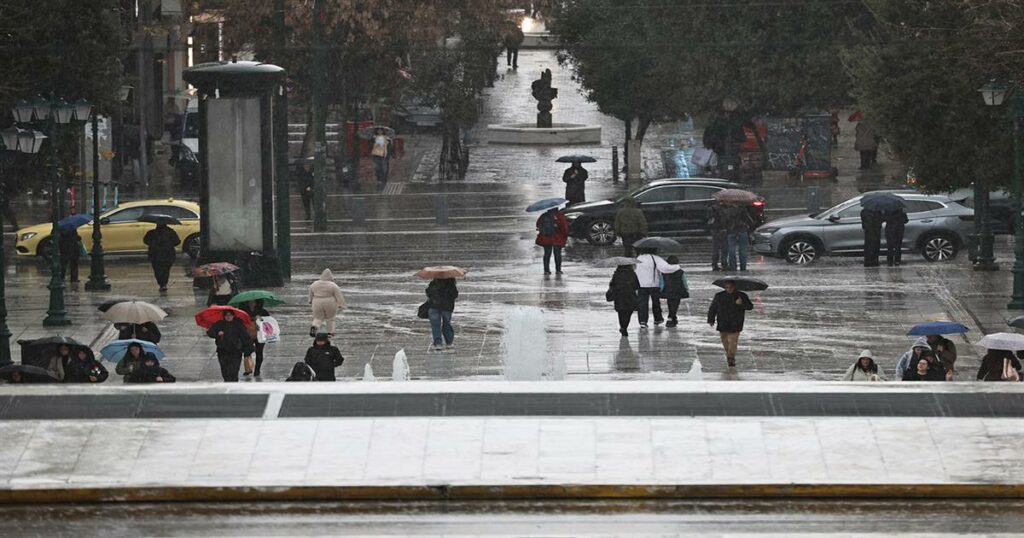 Νέα προειδοποίηση της ΕΜΥ για την κακοκαιρία: Οι περιοχές όπου εκδηλώνονται ισχυρές βροχές και καταιγίδες σήμερα και αύριο