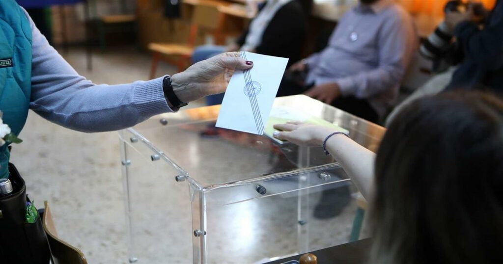 Ακουμπάει ταβάνι η Νέα Δημοκρατία σε νέα δημοσκόπηση – Το νέο ποσοστό-σοκ